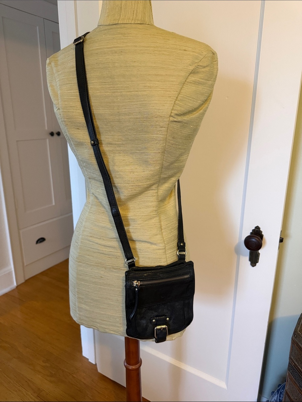 Banana republic crossbody mini bag